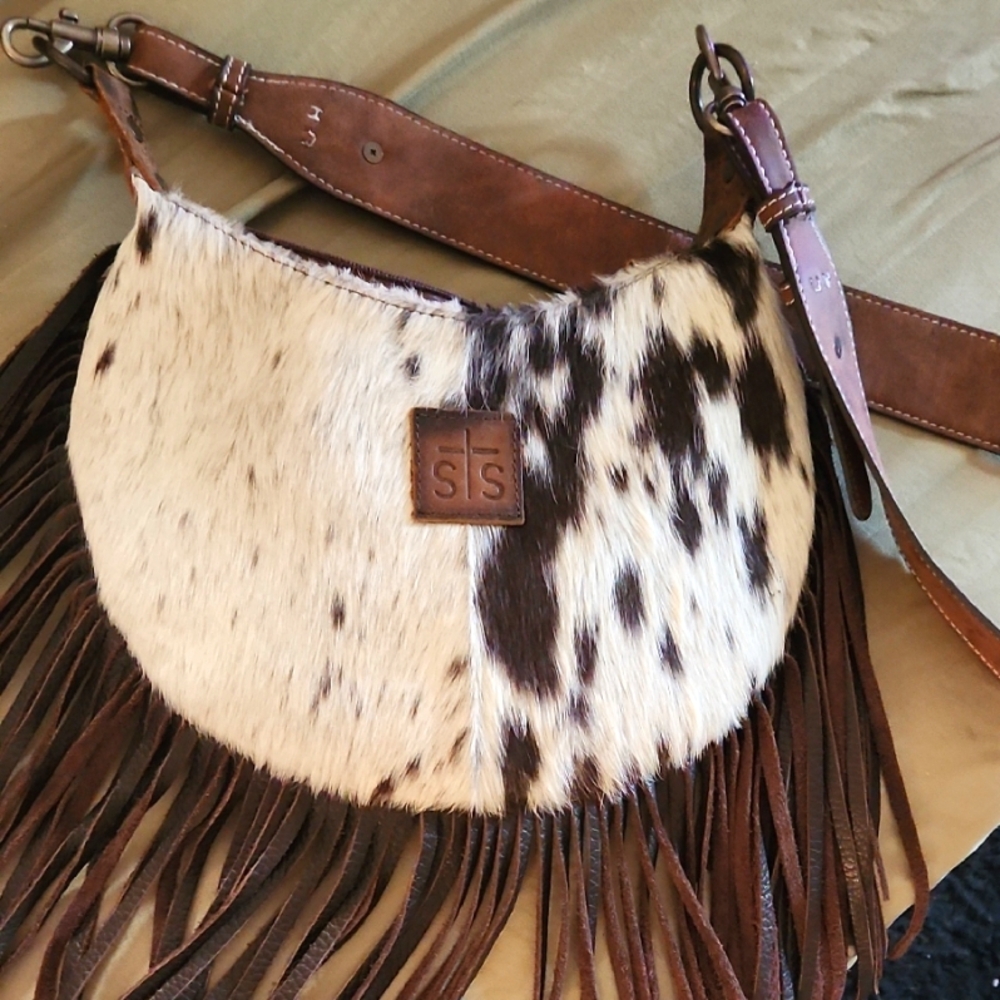 Cowhide Nellie fringe bag